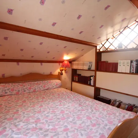 Holiday home Familial Avec Salle De Jeux, Cheminee, Terrasse Et Proche De Sites Touristiques - Fr-1-589-186 Pierrefitte (Vosges)