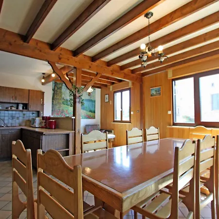 Holiday home Familial Avec Salle De Jeux, Cheminee, Terrasse Et Proche De Sites Touristiques - Fr-1-589-186 *