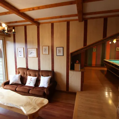 Familial Avec Salle De Jeux, Cheminee, Terrasse Et Proche De Sites Touristiques - Fr-1-589-186 Pierrefitte (Vosges)
