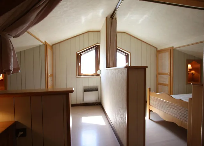 Familial Avec Salle De Jeux, Cheminée, Terrasse Et Proche De Sites Touristiques - Fr-1-589-186 Hébergement de vacances *