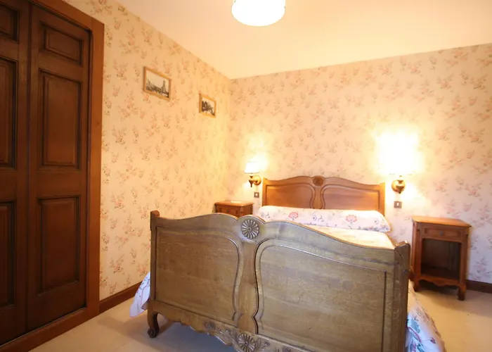 Familial Avec Salle De Jeux, Cheminée, Terrasse Et Proche De Sites Touristiques - Fr-1-589-186