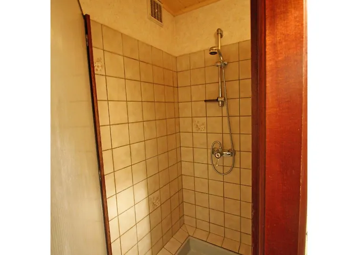 Familial Avec Salle De Jeux, Cheminée, Terrasse Et Proche De Sites Touristiques - Fr-1-589-186 * Pierrefitte (Vosges)